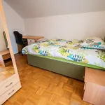 公寓 želimlje 斯科吉卡